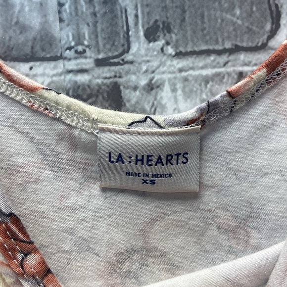 LA Hearts - Picture 6 of 10